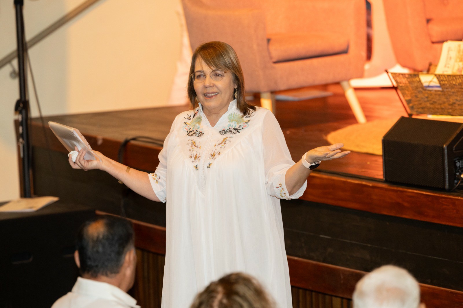 Легендарный директор школы, Далия Рахамин