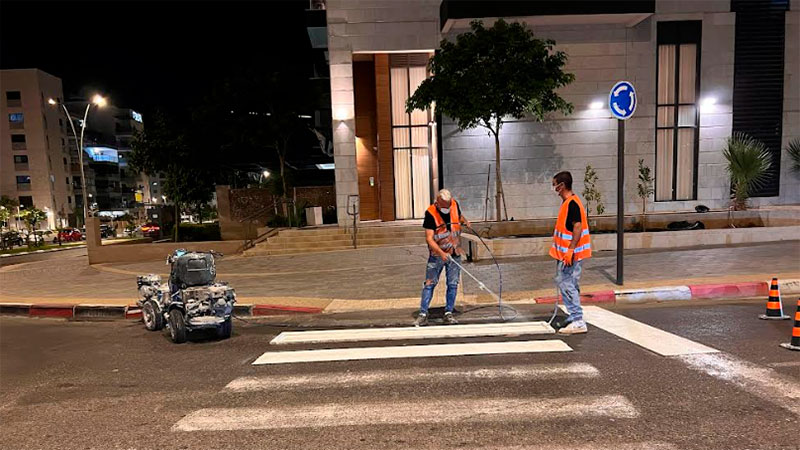 Муниципалитет Ашкелона обновляет дорожную разметку